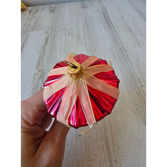 Red glass umbrella Beach tropical Hawaiian ornament Xmas tree thatched - Picture 7 of 7